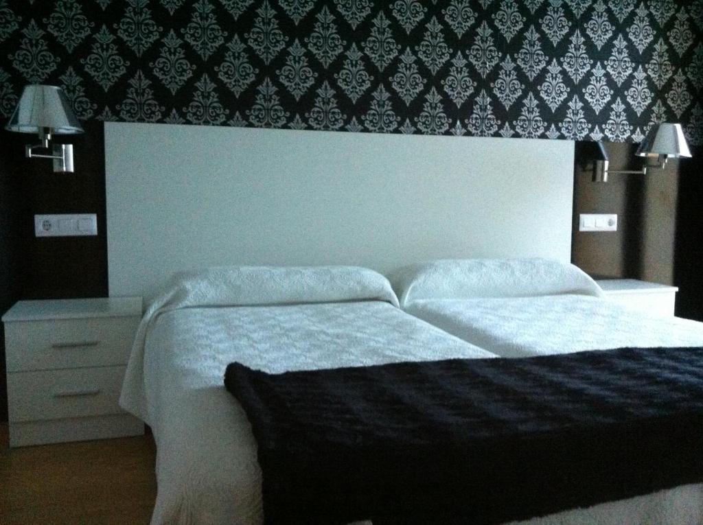 Apartamentos Turisticos Estrella Del Alemar Langre  Eksteriør billede